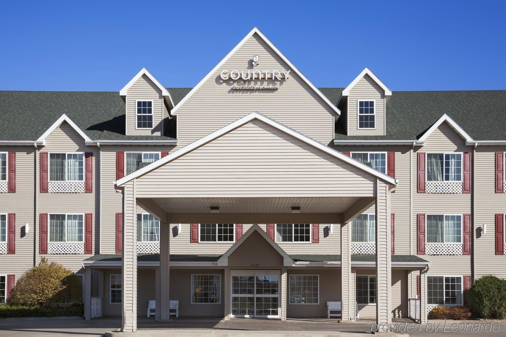 Country Inn & Suites By Radisson Bismarck Waterpark Ngoại thất bức ảnh